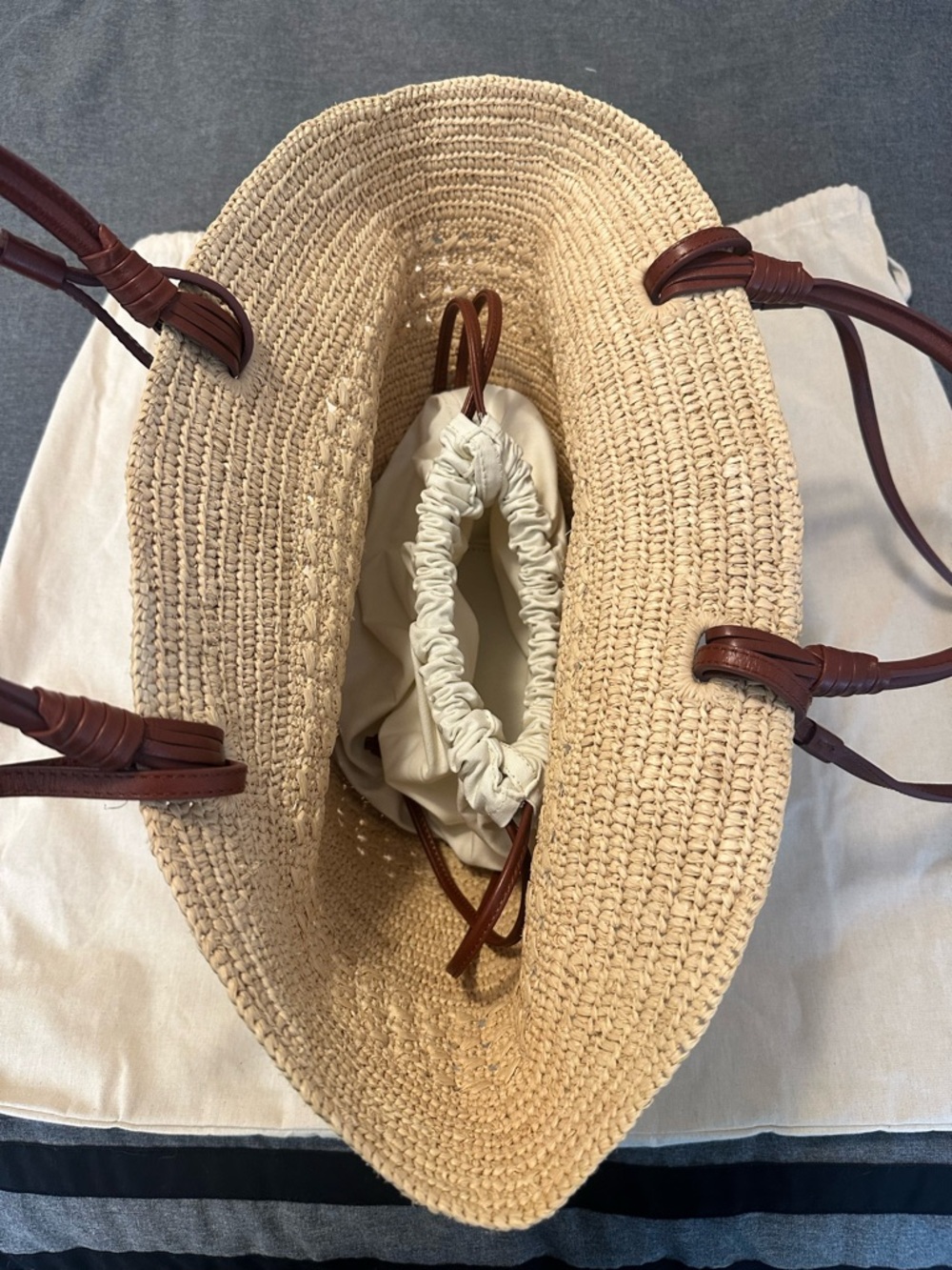 Sezane NWOT Justine Woven Raffia Tote Bag with Brown Leather Handles & Accents - Picture 6 of 6